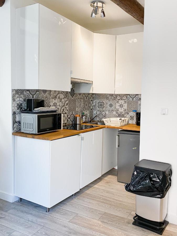 Or - Studio En Plein Centre De L'Isle Sur Sorgue Apartman Kültér fotó